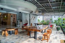 Restaurant OYO 787 Hotel Kuwera Inn