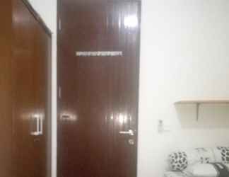 Bilik Tidur 2 Simple Room for Female Only Foresta Studento near ICE BSD (STJ2)