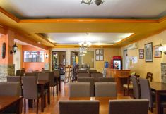 Restaurant 6 Golden Belle Apartelle And Suites