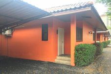 外部的 Bangkok Resort Rangsit