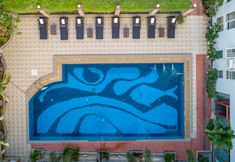 游泳池 2 Aristocrat Residence & Hotel