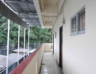 Exterior 2 Coklat Mabes Residence