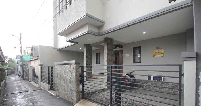 Luar Bangunan Kanggaroo Rebo Residence I FEMALE ONLY