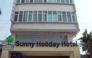 ภายนอกอาคาร 4 Sunny Holiday Hotel