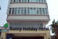 ภายนอกอาคาร Sunny Holiday Hotel