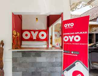 Lobi 2 OYO 287 Rumah Eyang Near RSUD Kota Yogyakarta