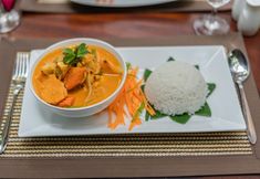 레스토랑 3 Five Rose Siem Reap Hostel