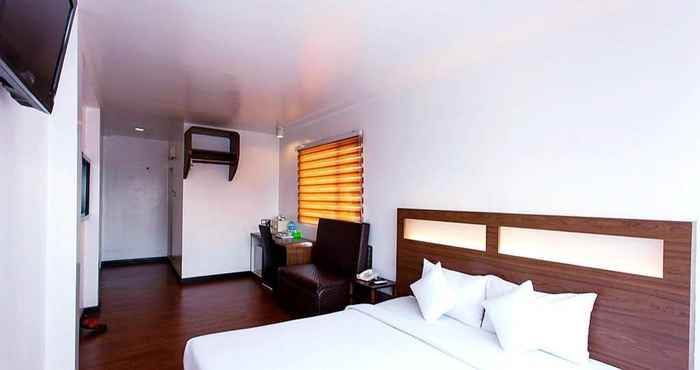 Bilik Tidur Clover Hotel City Center