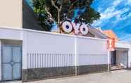 Bangunan 3 SUPER OYO 890 Dewi Fortuna Guest House