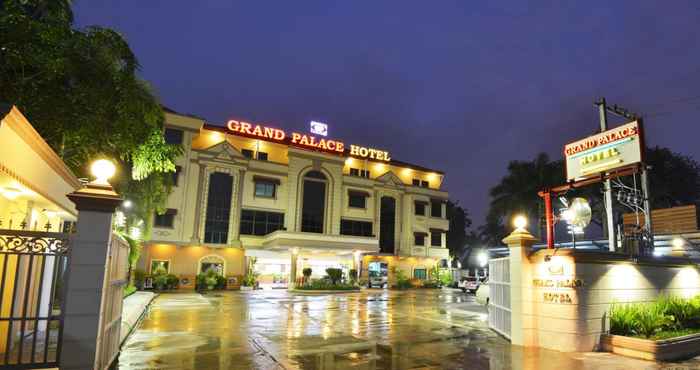 ล็อบบี้ Grand Palace Hotel