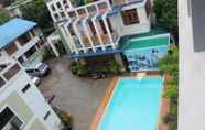 Bangunan 6 Ten Mile Hotel