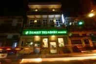 Bangunan Family Treasure Hotel