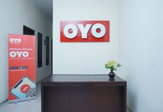 Lobby 7 OYO 895 Mahameru Residence Near RS Condong Catur