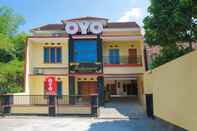 Exterior OYO 895 Mahameru Residence Near RS Condong Catur