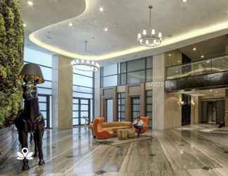 Lobby 2 Knightsbridge Residences