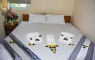 Kamar Tidur 3 Pleasure View Hotel