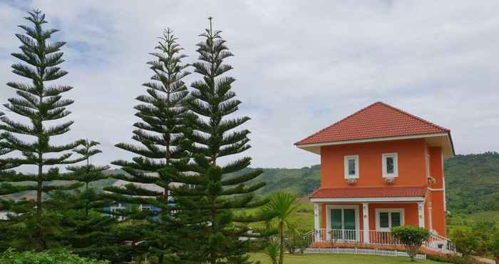 Exterior Khao Kho Valley @ Windmills