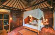 Kamar Tidur 4 Ari Cottages Ubud