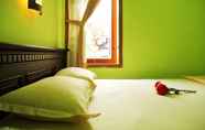 Kamar Tidur 2 Homestay Olly 1 at Kawasan Wisata Batu