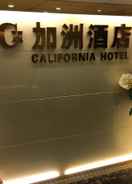 LOBBY California Hotel