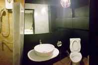 ห้องน้ำภายในห้อง Kantang Loftel