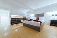 Bedroom RedDoorz Plus @ Balibago Angeles City 2