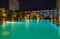 Swimming Pool Best Location 1BR Apartment Thamrin Executive Residence