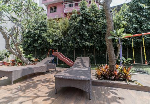 Lobi Convenient Studio at Galeri Ciumbuleuit 2 Apartment by Travelio