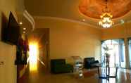 Lobby 6 Emer One Hotel Batusangkar