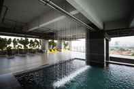 Swimming Pool Flexus Signature by Luxury Suites Asia