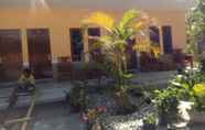 Exterior 6 Umbu Dhigo Homestay Waingapu