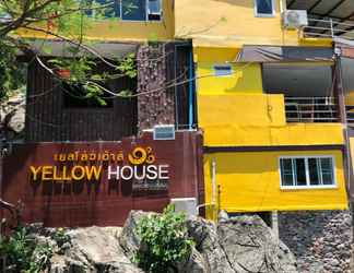 ภายนอกอาคาร 2 Yellow House Koh Si Chang