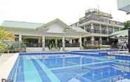 Swimming Pool 3 Villa Esmeralda Bryan's Resort Hotel and Restaurant 