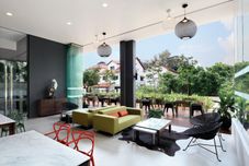 バー、カフェ、およびラウンジ ST Residences Novena