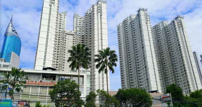 Exterior Comfy 2BR Sudirman Park Apartment at Central Area