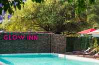 Kolam Renang GLOW INN South Pattya