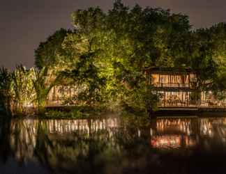 Exterior 2 An Lam Retreats Saigon River