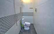 In-room Bathroom 7 Sunny Point Penida 