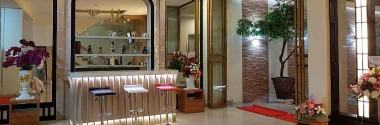 Lobby Victoria Inn Manado