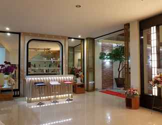 Lobby 2 Victoria Inn Manado 