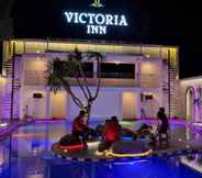 Hồ bơi 3 Victoria Inn Manado