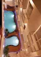 SWIMMING_POOL Victoria Inn Manado 