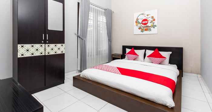 Bedroom OYO 758 Rumah Leting Homestay