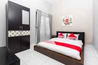 Bedroom OYO 758 Rumah Leting Homestay