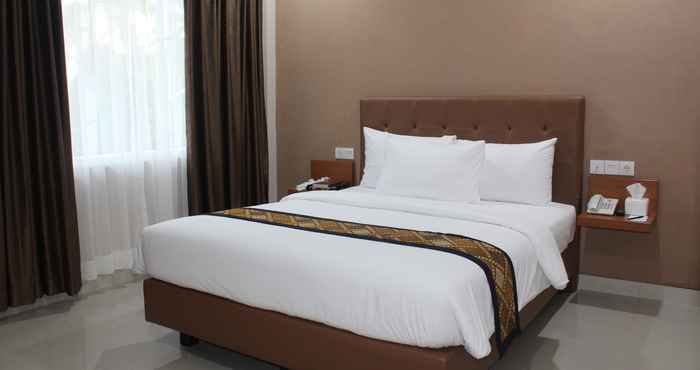 Kamar Tidur Mr J Suites Hotel Tegal
