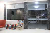 Lobby Mr J Suites Hotel Tegal