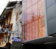 Exterior 5 Djuragan Kamar Priority Inn