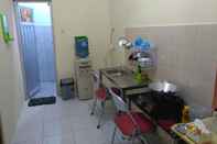 Common Space Bahagia Sederhana Guesthouse