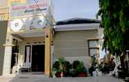 Luar Bangunan 2 OYO 783 Grand Mentari Guest House