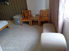 Kamar Tidur 4 Trung Mai Hotel